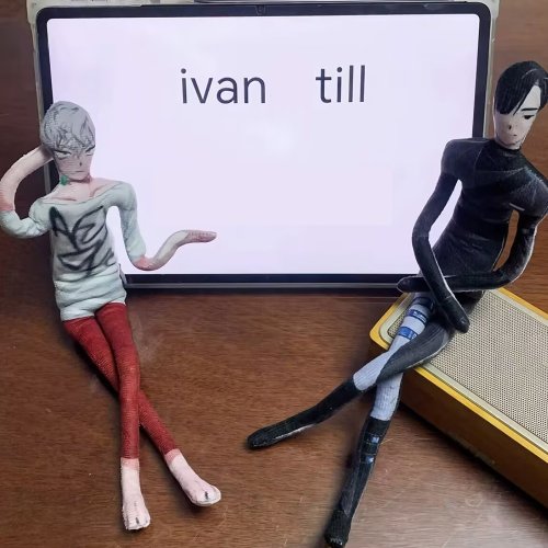 Zdjęcie Anime Alien Stage Ivan Till Cosplay Lalka Pluszowa Zabawka Śmieszne Abstrakcyjne Figurki Dekoracyjne do Pokoju z Możliwością Modelowania