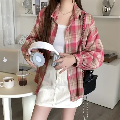 Image de Chemise Tartan Oversize - Style Grunge Tendance