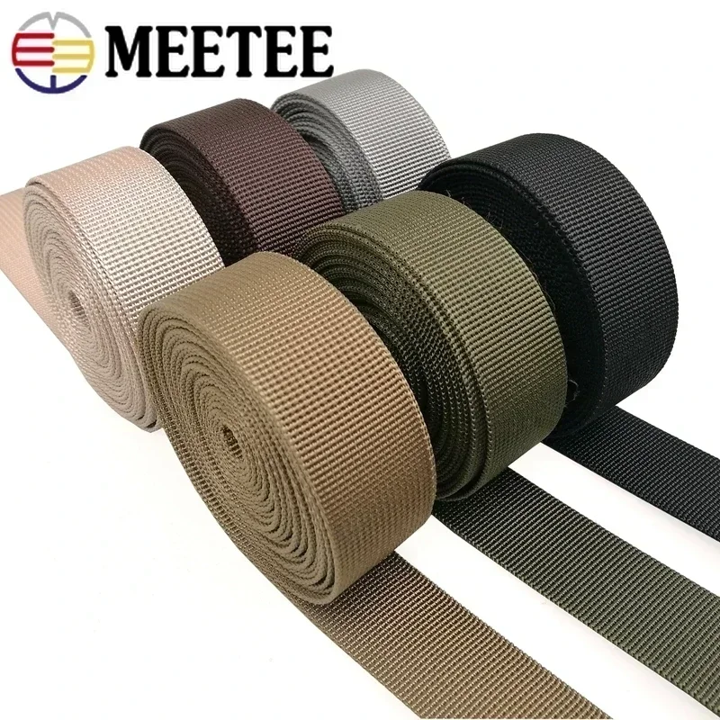 Afbeelding van 5 meter 20 mm brede legergroene nylon singels tape voor naaien, veiligheidsgordels, riemen, tassen en kledingaccessoires