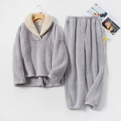 Image de Pyjama Confortable en Polaire pour Femmes - Ensemble Douillet Automne/Hiver