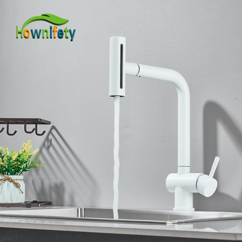 Immagine di Rubinetto da Cucina Estraibile con Rotazione 360° - Design Minimalista