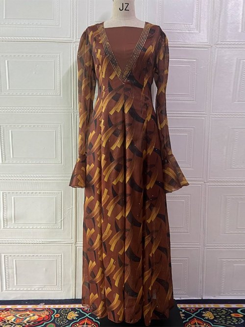 Image de Robe Musulmane Élégante à Lacets - Caftan Longue Femme