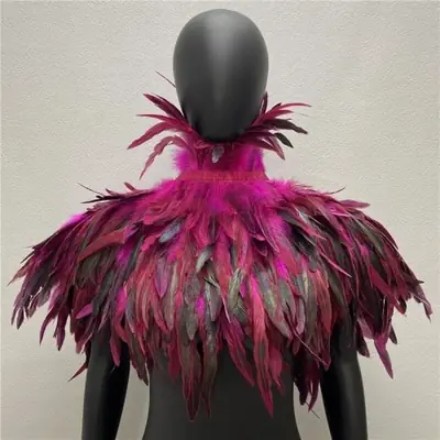 Image de Châle Gothique à Plumes - Style Y2K & Halloween