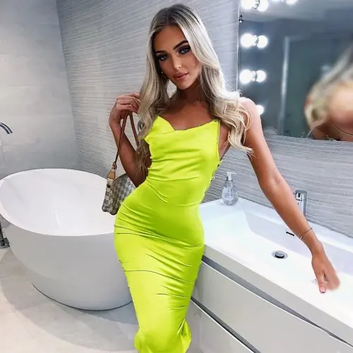 Image de Robe Satin Néon Rose Clair Moulante