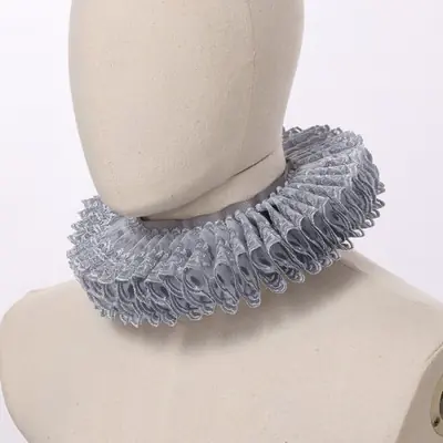 Image de Col Volant Dentelle Vintage - Accessoire Cosplay Tudor & Renaissance