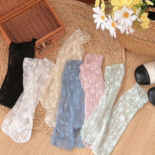 Bild von Frauen Harajuku Kawaii Damen Atmungsaktive Transparente Blumen Spitze Socken – Süße Mesh Fishnet Socken, Weiche Lustige Strumpfwaren für Trendbewusste