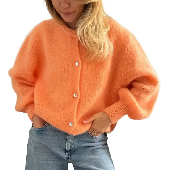 Image de Cardigan Tricoté Femme Col Rond - Automne 2024