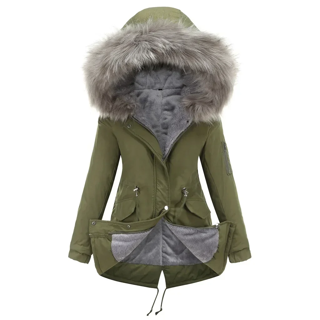 Immagine di Giacca Invernale Donna 2025 – Cappotto Lungo con Cappuccio, Parka Stile Fashion in Tessuto Impermeabile e Caldo, Disponibile in Verde Militare, Rosso, Grigio, Nero e Navy, Taglie 3XL e 4XL