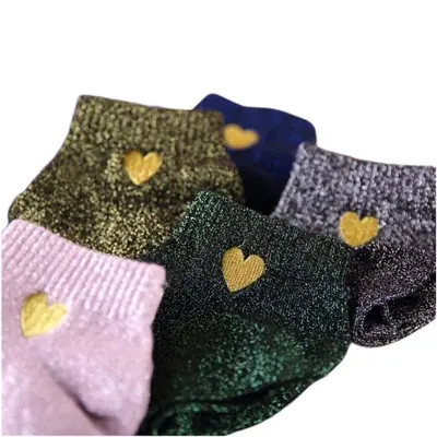 Image de Chaussettes cœur brillantes dorées et argentées pour femmes