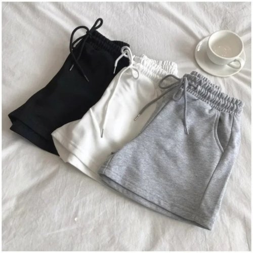 Immagine di Pantaloncini Estivi Donna in Cotone Elasticizzato, Stile Coreano Harajuku, Taglio Semplice e Dolce per Studentesse, Colore Grigio Puro