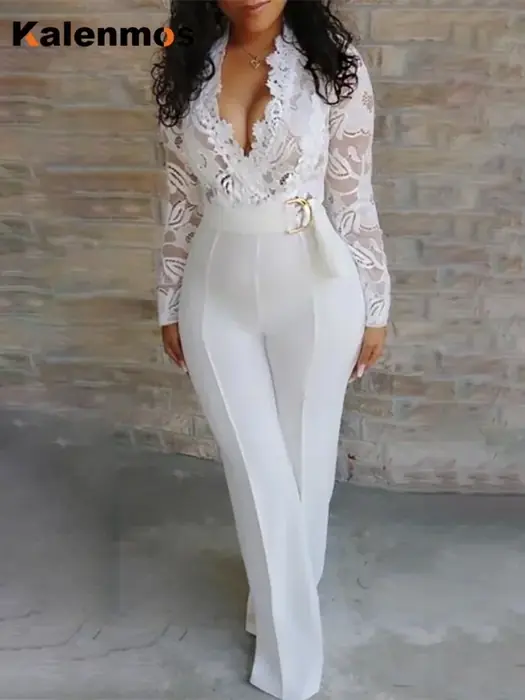 Image de Combinaison Blanche Dentelle Élégante - Style Y2K