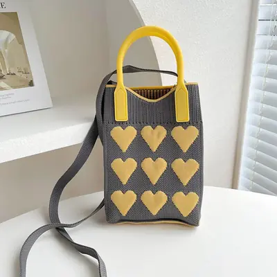 Image de Sac Coeur Tricoté Mini - Tendance Coréenne