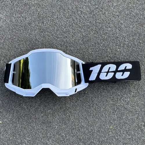 Uniquement des lunettes de protection