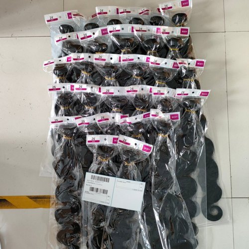 Immagine di Capelli Umani Brasiliani Onda del Corpo - 100% Naturali