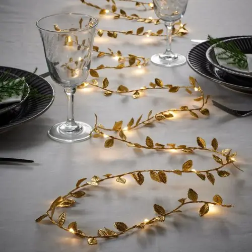 Image de Guirlande Lumineuse Feuilles Dorées - Déco Élégante pour Mariage & Fêtes