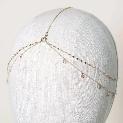 Image de Chaîne de Tête Boho Cristal - Accessoire Mariage Élégant