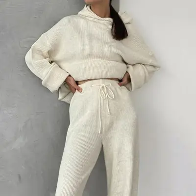 Image de Survêtement Femme Automne - Pull à Capuche + Pantalon Large