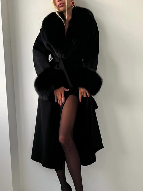 Image of Elegant Retro Black Fur Patchwork Woolen Coat for Women – Chic V-Neck Lace-Up Long Overcoat with Full Sleeves, Perfect Winter Outwear for Commute and Casual Wear