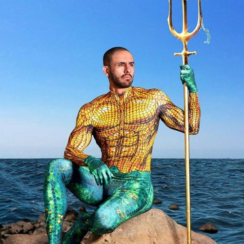 Immagine di Costume Cosplay Aquaman Supereroe Arthur Curry Orin - Tuta Zentai Intera per Adulti, Perfetta per Halloween e Feste Tematiche