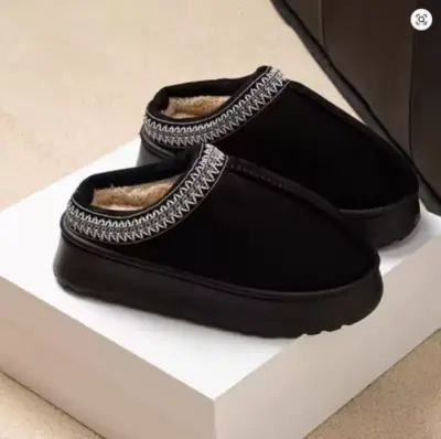 Image de Pantoufles Moelleuses à Plateforme - Confort Hiver 2025