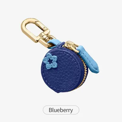 Image de Mini Pendentif Myrtille Mignon - Porte-clés & Porte-monnaie en Cuir PU