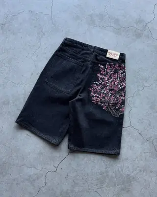 Image de Jeans Vintage Brodés Fleurs de Cerisier - Style Y2K Baggy