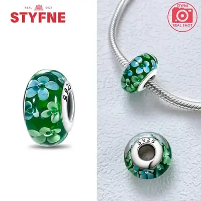 Image de Boucles d'oreilles fleur en argent 925 avec perle Murano colorée