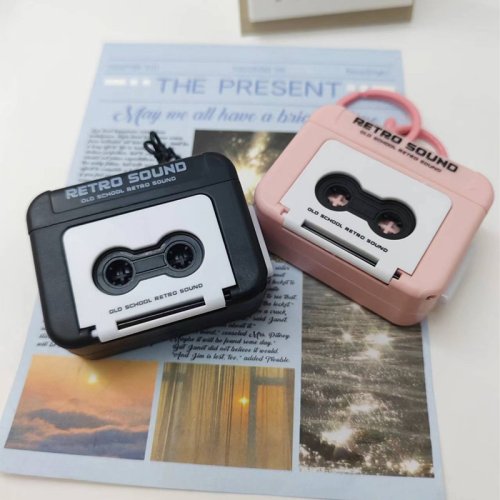 Image of Cute Mini Player Commemorative Keyring Vintage Cassette Recorder Music Key Chain Pendant For Couple Jewelry Gift