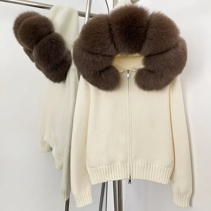 Beige bruin jie