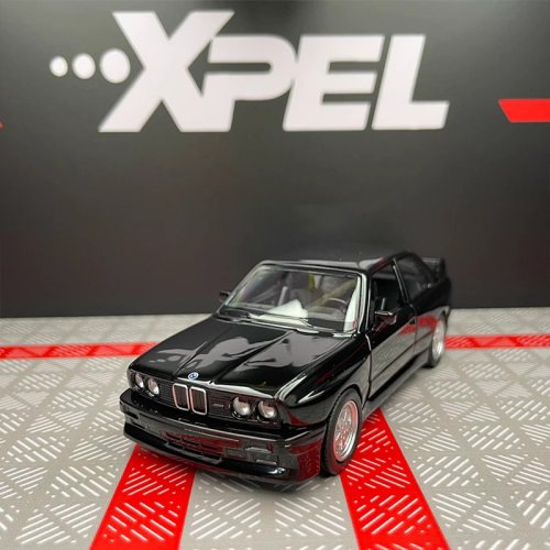 Immagine di 1/36 BMW M3 1987 Giocattoli in lega Modello di auto Fonde sotto pressione in metallo Veicoli giocatt...