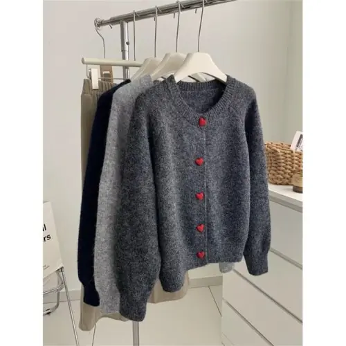 Image de Cardigan Gris Foncé Femme Automne-Hiver - Tricoté en Laine Chaud & Élégant