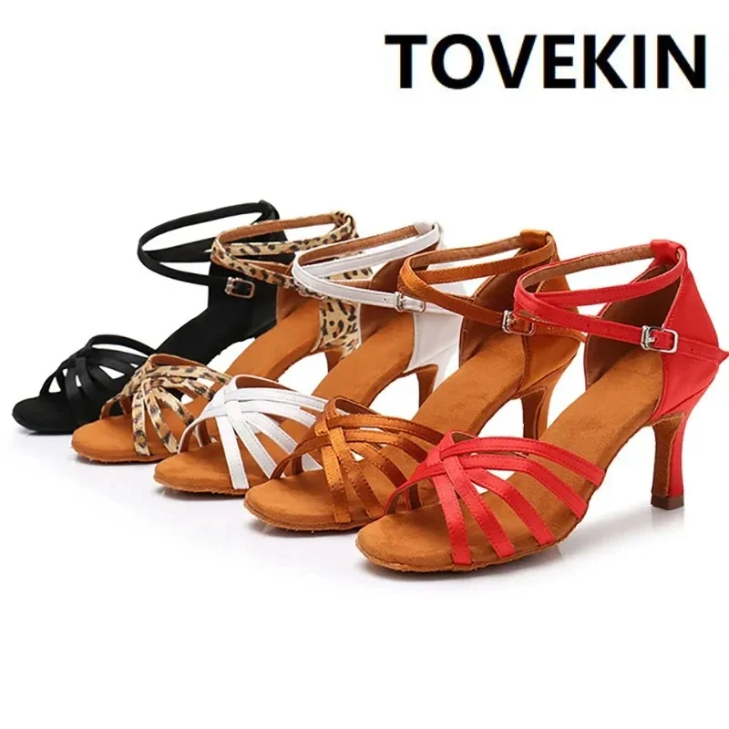 Imagen de Zapatos de Baile Latino para Mujer con Tacón de Nudo