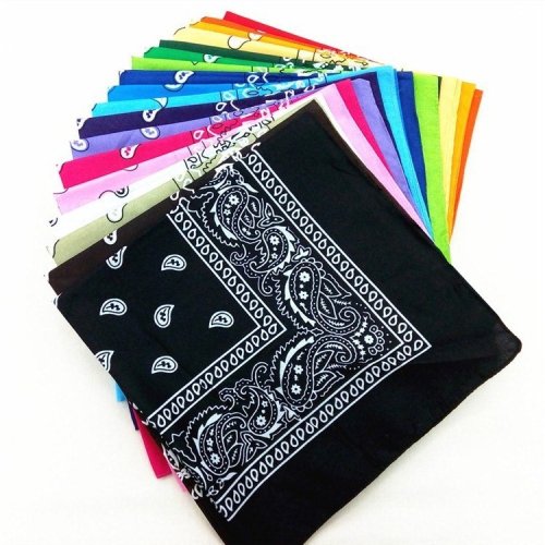 Immagine di Sciarpa Quadrata Bandana in Cotone con Stampa Paisley Rossa e Nera, 54x54 cm – Accessorio Hip Hop Moda 2025 per Uomini, Donne, Ragazzi e Ragazze