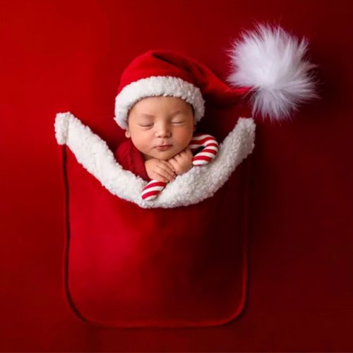 Afbeelding van Pasgeboren Fotografie Set met Kerstmuts, Zak, Achtergronddoek en Kerstman Outfit – Compleet Baby Studio Prop Accessoire voor Kerstfoto's
