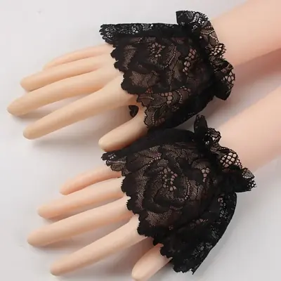 Image de Manchette Dentelle Volants - Accessoire de Mode Élégant