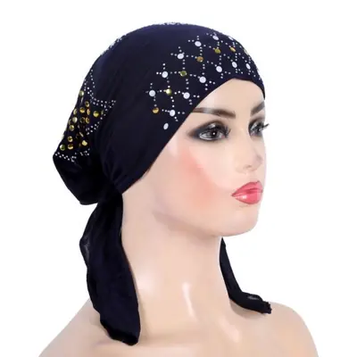 Image de Turban Hijab Élégant avec Paillettes Dorées