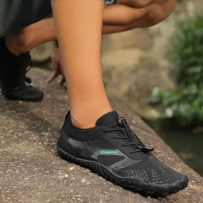 Image de Chaussons d'eau unisexe confortables pour plage et sport