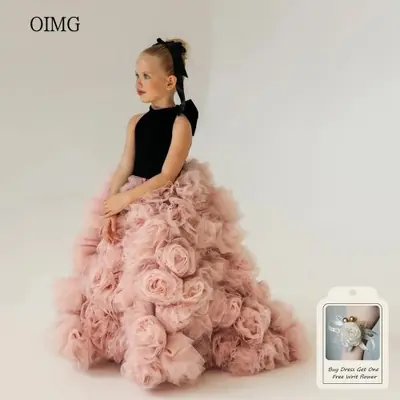 Image de Robe de Demoiselle d'Honneur Luxueuse - Col Haut & Fleur Longueur Sol
