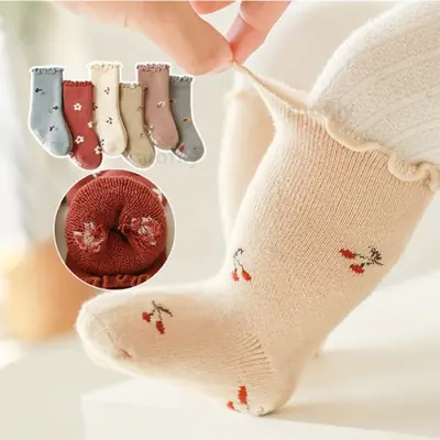 Image de Chaussettes Princesse pour Bébé - Vintage & Antidérapantes