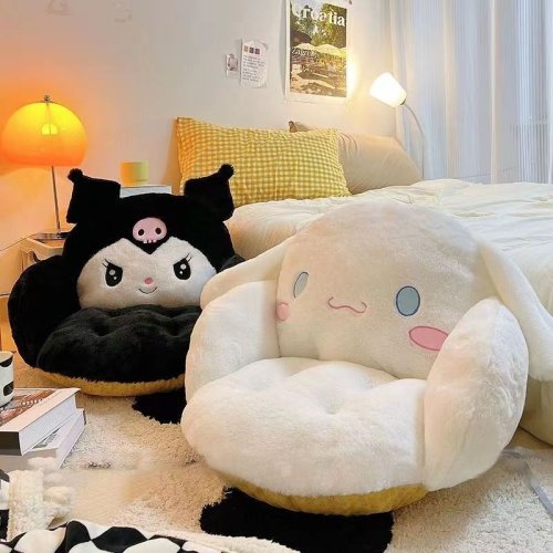 Immagine di Cuscino per bambola del fumetto cuscino per sedia da ufficio carino peluche creativo inverno caldo confortevole cuscino per biancheria da letto regalo per dormitorio per ragazze