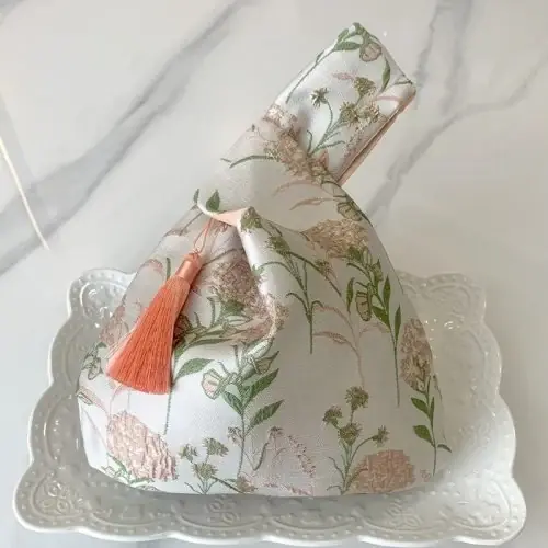 Rose sac à main
