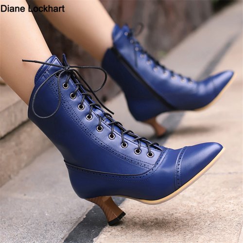 Immagine di 2026 nuove scarpe stringate da donna con tacco alto strani stivali Steampunk stivaletti vittoriani da donna stivali corti con suola spessa e punta a punta