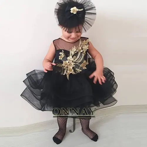 Image de Robe Fleurie Princesse pour Fille - Anniversaire & Première Communion