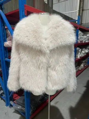 Image de Cardigan Fausse Fourrure Femme - Élégant & Chaud