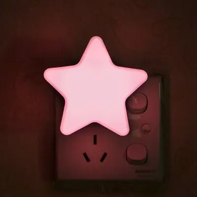 Image de Veilleuse Étoiles LED - Lumière Douce pour Chambre d'Enfant