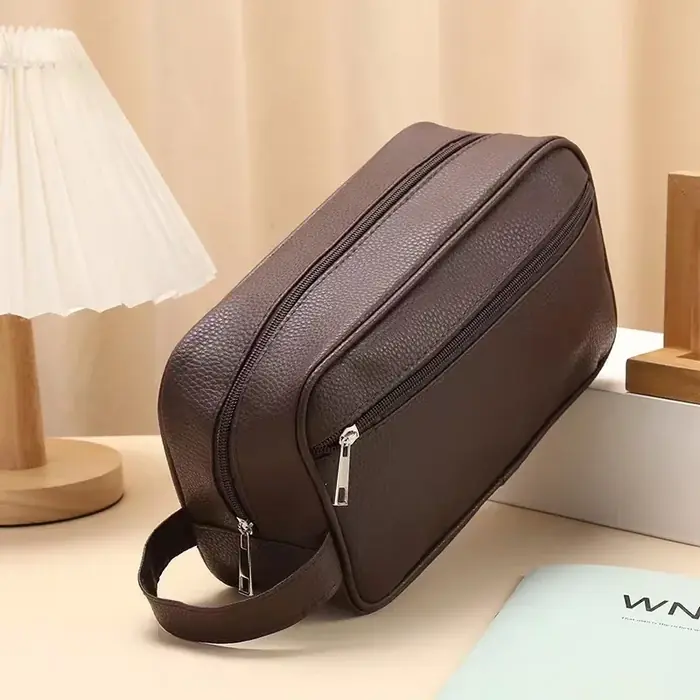 Image de Sac de Toilette Étanche pour Voyage - Organisateur Cosmétique Homme