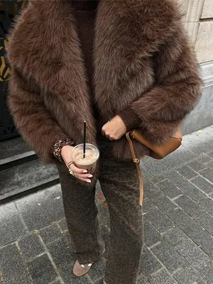 Image de Veste en Fourrure Marron Chaud & Confortable