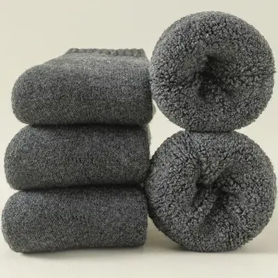 Image de Chaussettes Thermiques en Laine pour Couples - Hiver & Noël