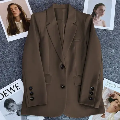Image de Blazer Femme Marron Chic & Élégant