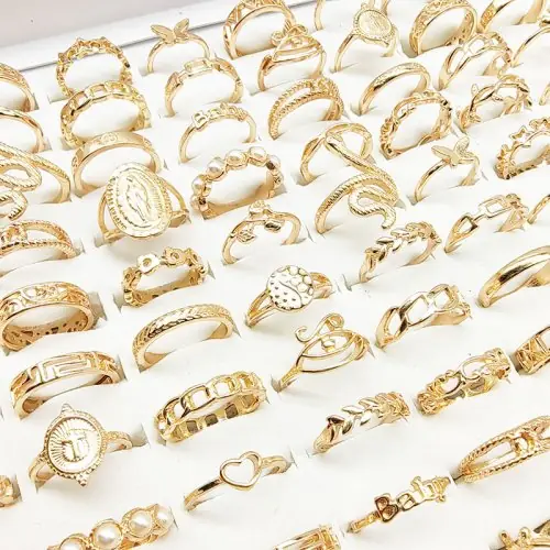 Image de Lot de 30 Bagues Fantaisie pour Filles - Style Perle & Animal